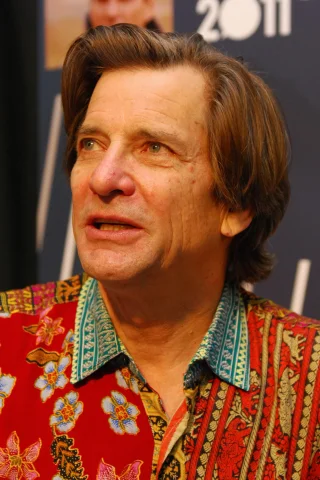 Dirk Benedict height profile photo
