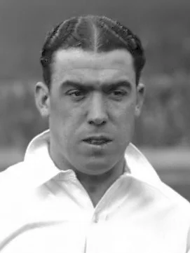 Dixie Dean height profile photo
