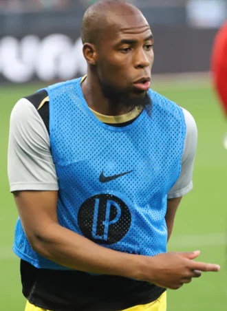 Djibril Sidibé (footballer, born 1992) height profile photo