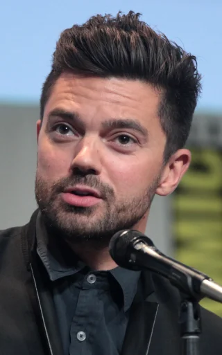 Dominic Cooper height profile photo