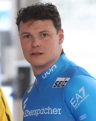 Dominik Fischnaller height profile photo
