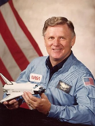 Don Lind height profile photo