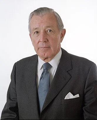 Donald Regan height profile photo