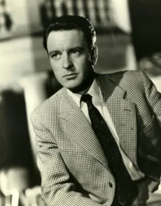 Donald Sinden height profile photo