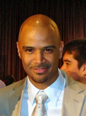 Dondré Whitfield height profile photo