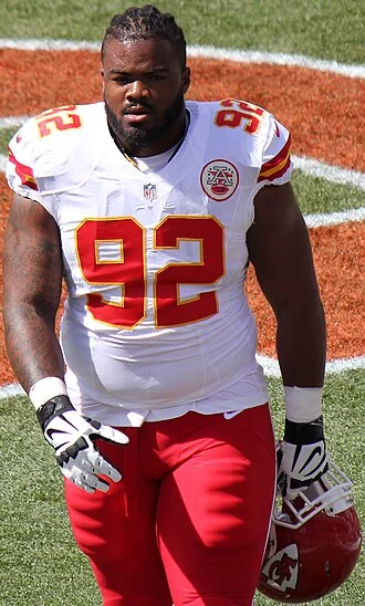 Dontari Poe height profile photo