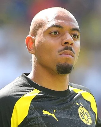 Donyell Malen height profile photo