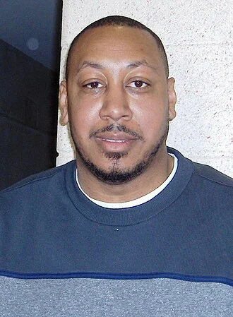 Donyell Marshall height profile photo