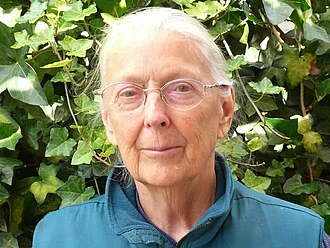 Dorothy E. Smith height profile photo