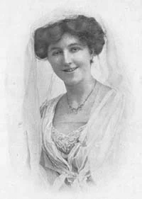 Dorothy Lawrence height profile photo