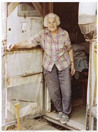 Dorothy Molter height profile photo