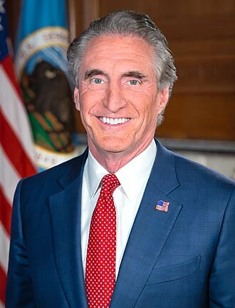 Doug Burgum height profile photo