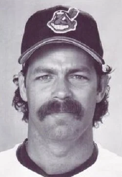 Doug Jones (baseball) height profile photo