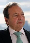 Douglas Durst height profile photo