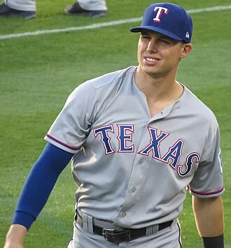 Drew Robinson height profile photo