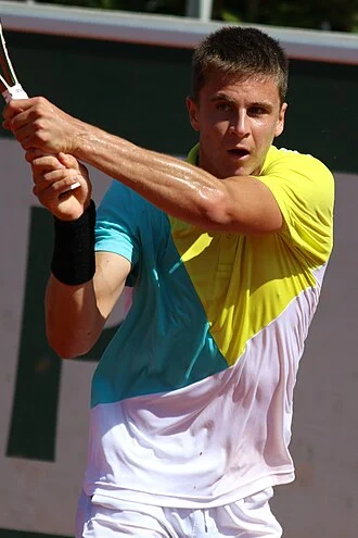 Duje Ajduković height profile photo