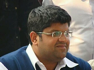 Dushyant Chautala height profile photo