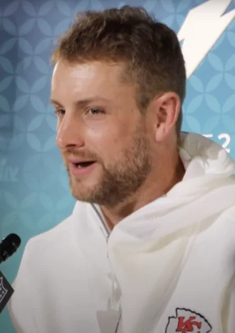 Dustin Colquitt height profile photo