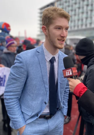 Dustin Wolf height profile photo