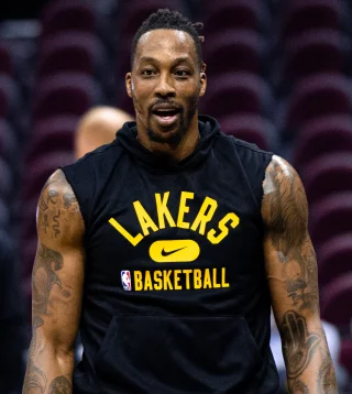 Dwight Howard height profile photo