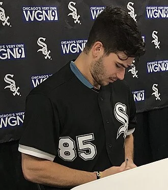 Dylan Cease height profile photo