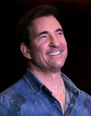 Dylan McDermott height profile photo