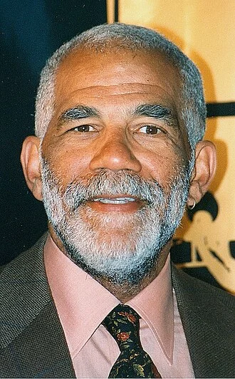 Ed Bradley height profile photo