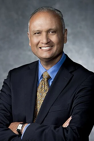 Ed Hernandez height profile photo