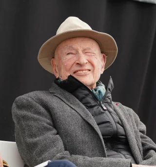 Edgar Morin height profile photo