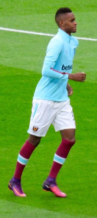 Edimilson Fernandes height profile photo