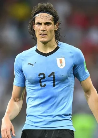 Edinson Cavani height profile photo