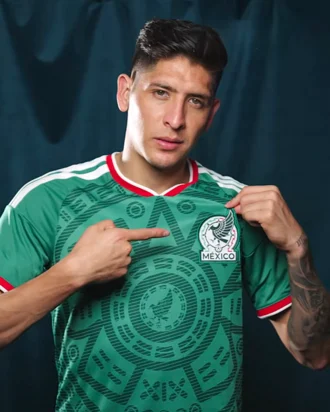 Edson Álvarez height profile photo