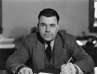 Edward Condon height profile photo