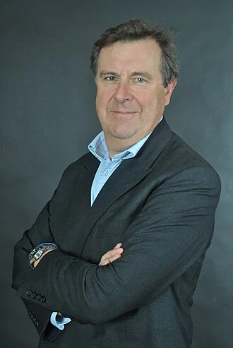 Edward Fitzalan-Howard, 18th Duke of Norfolk height profile photo