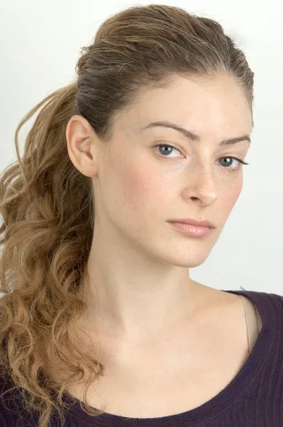 Efrat Dor height profile photo
