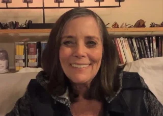 Eileen Dietz height profile photo