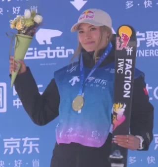 Eileen Gu height profile photo