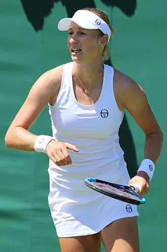 Ekaterina Makarova height profile photo