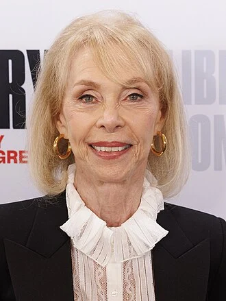 Elaine Joyce height profile photo