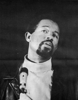 Eldridge Cleaver height profile photo