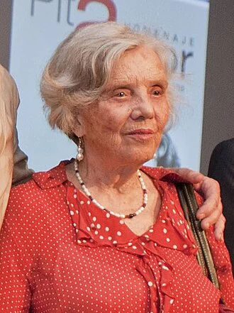 Elena Poniatowska height profile photo