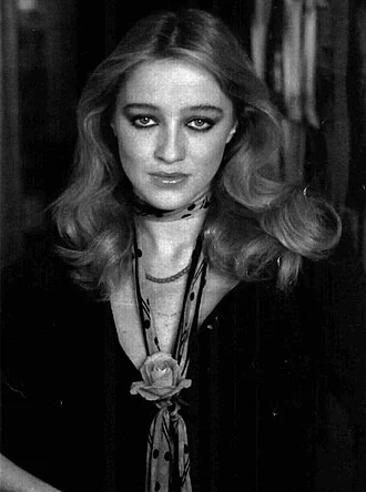 Eleonora Giorgi height profile photo