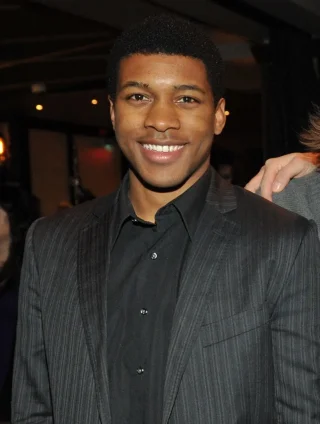 Eli Goree height profile photo