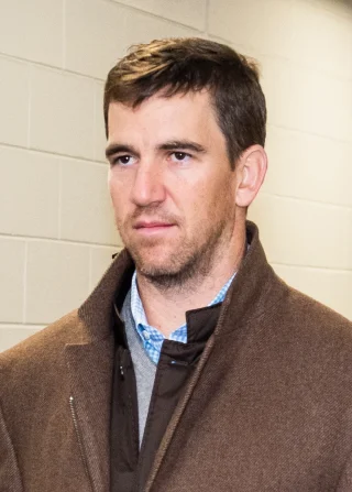 Eli Manning height profile photo