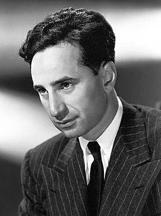 Elia Kazan height profile photo