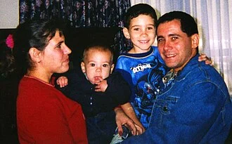 Elián González height profile photo