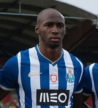 Eliaquim Mangala height profile photo