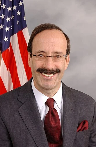 Eliot Engel height profile photo