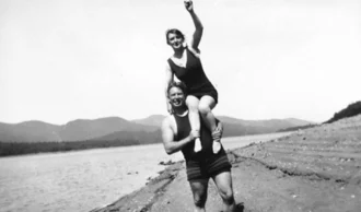 Elizabeth Holloway Marston height profile photo