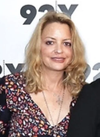 Elizabeth Wurtzel height profile photo